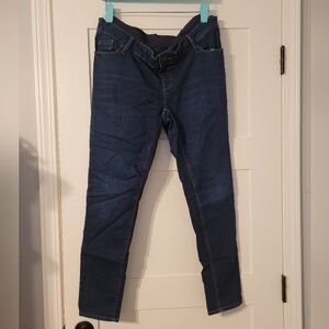 NWOT Skinny Maternity Jean